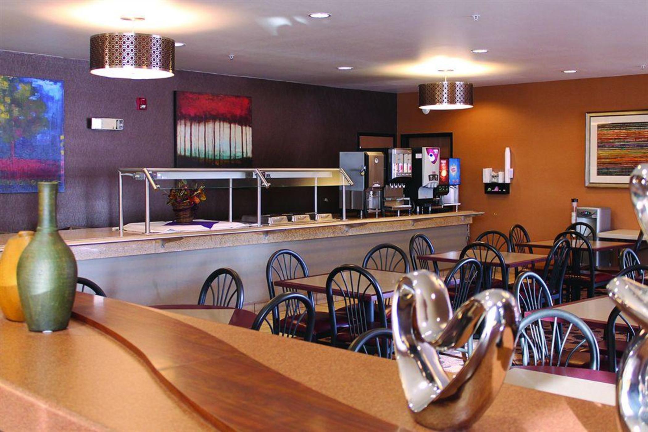 Crystal Inn Hotel & Suites - Midvalley Murray Extérieur photo