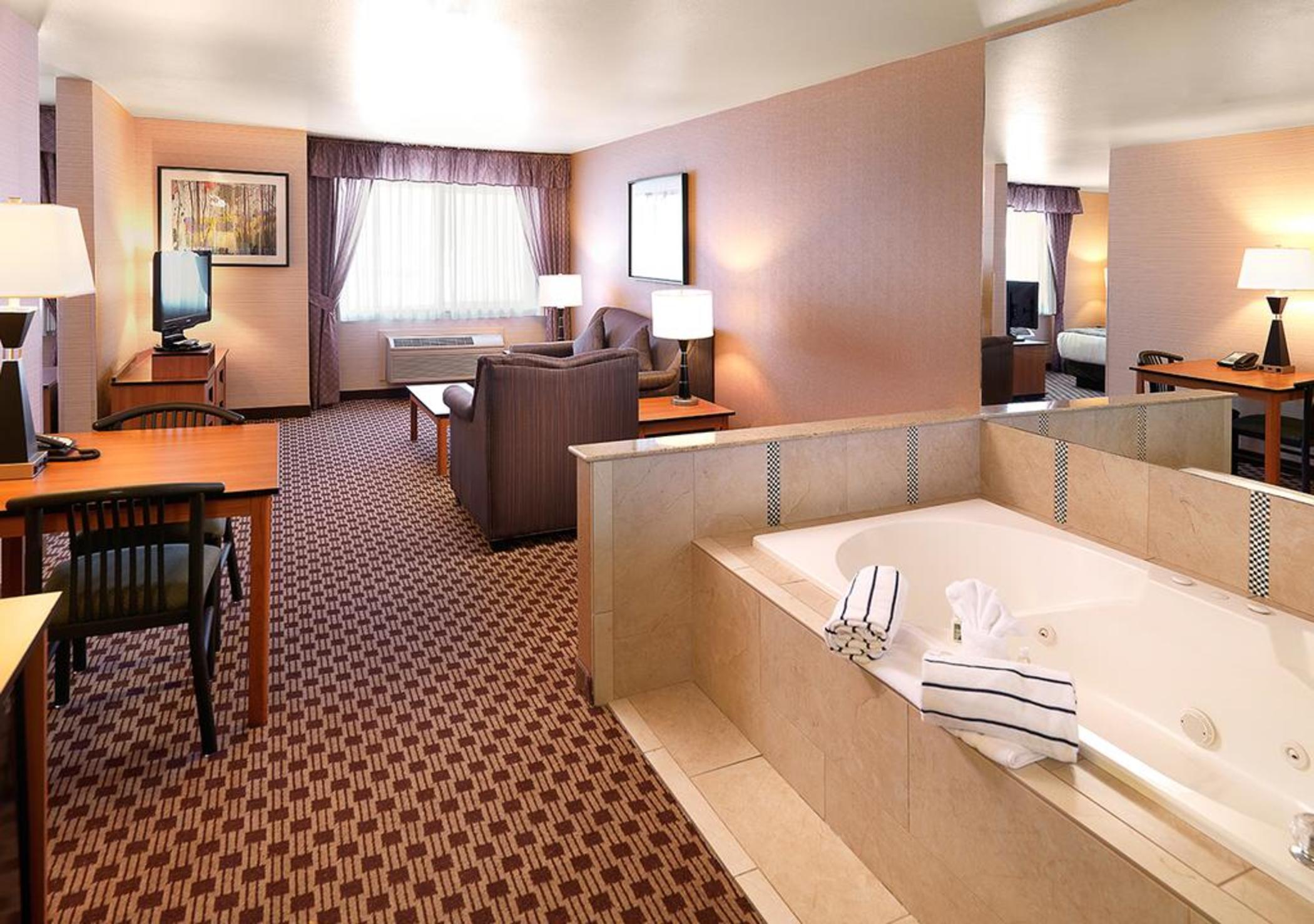 Crystal Inn Hotel & Suites - Midvalley Murray Extérieur photo