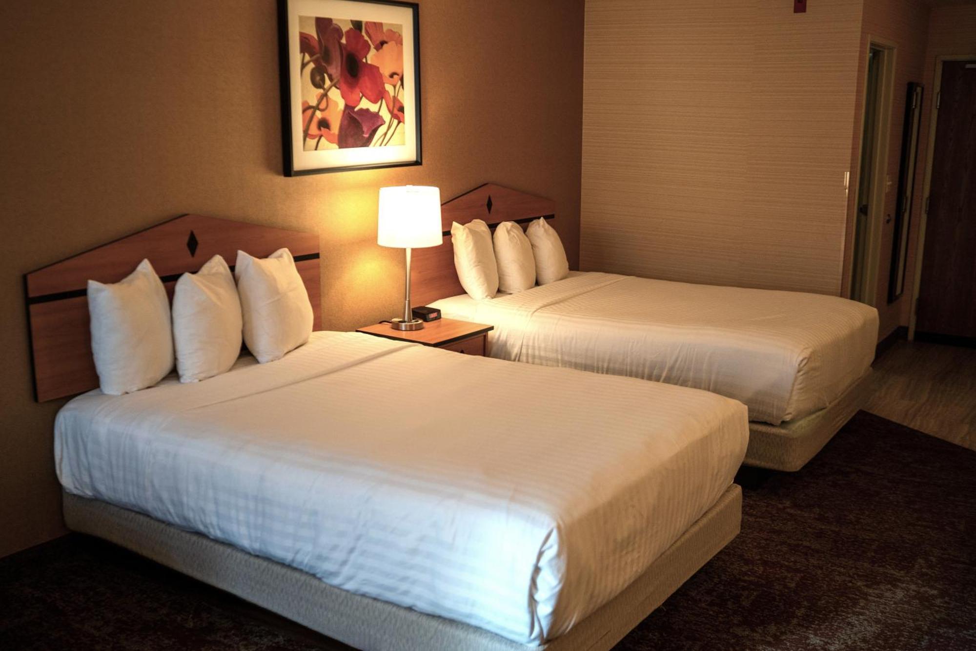 Crystal Inn Hotel & Suites - Midvalley Murray Extérieur photo