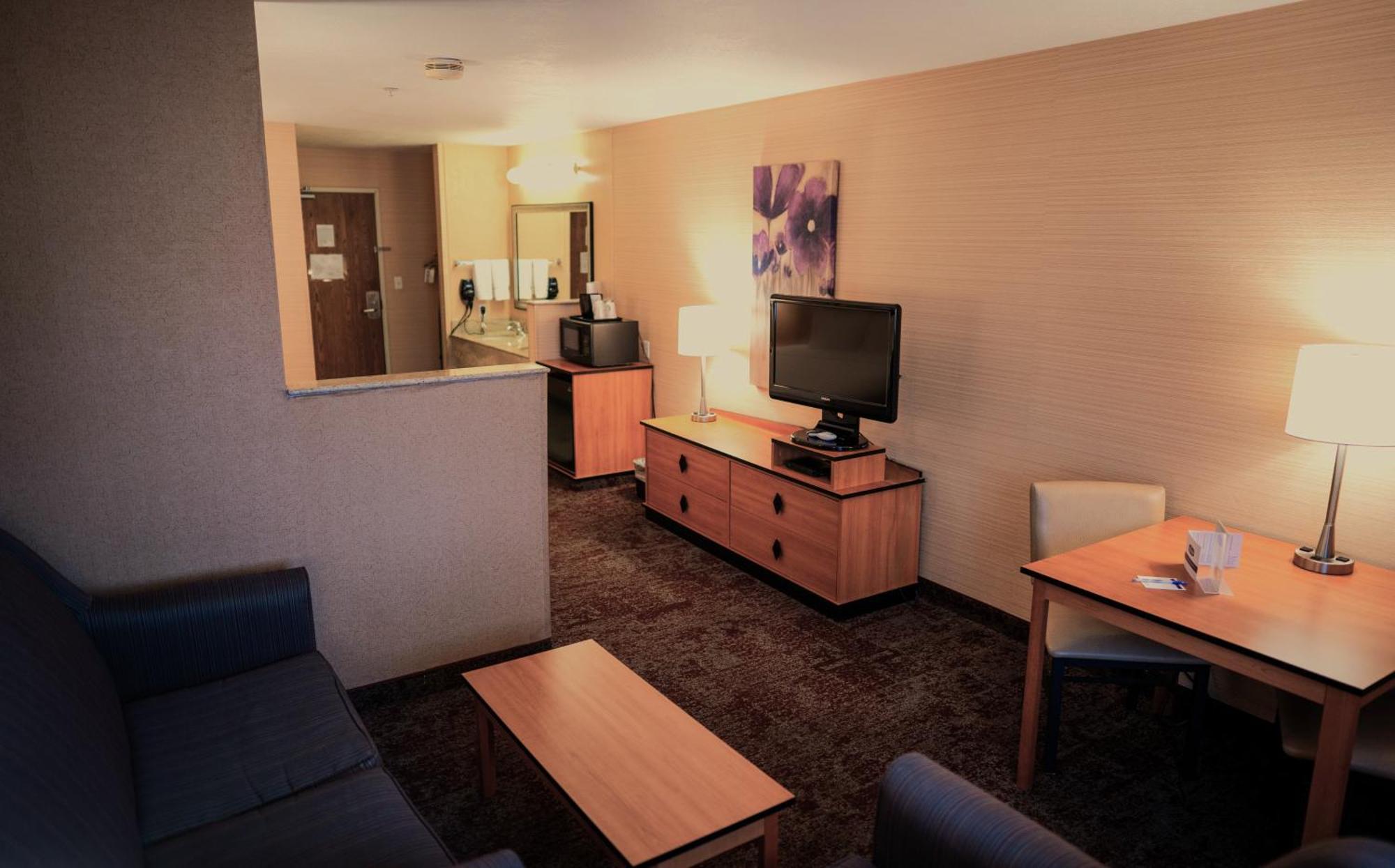 Crystal Inn Hotel & Suites - Midvalley Murray Extérieur photo