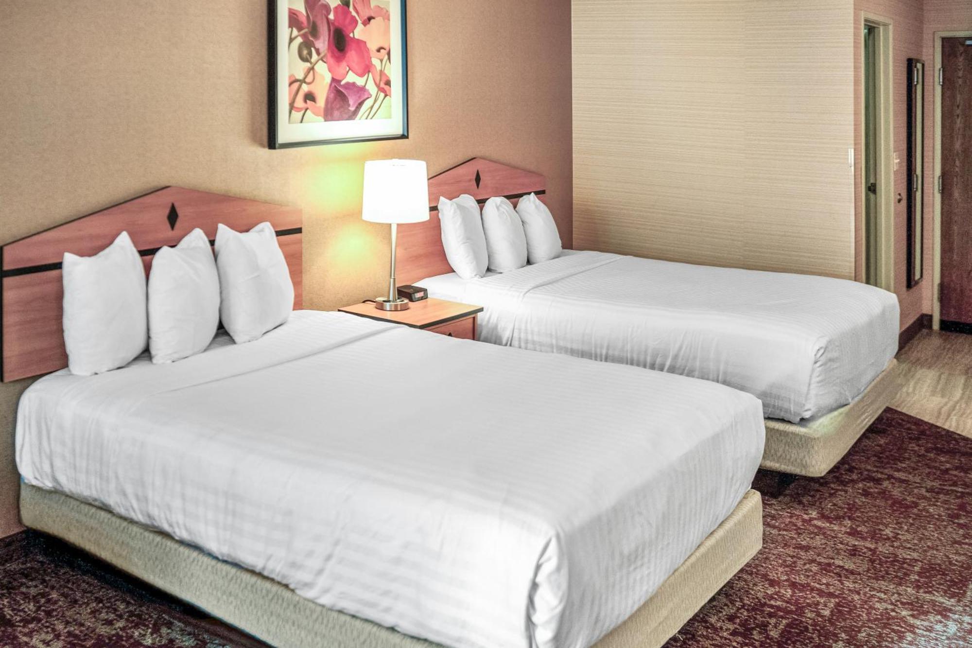 Crystal Inn Hotel & Suites - Midvalley Murray Extérieur photo