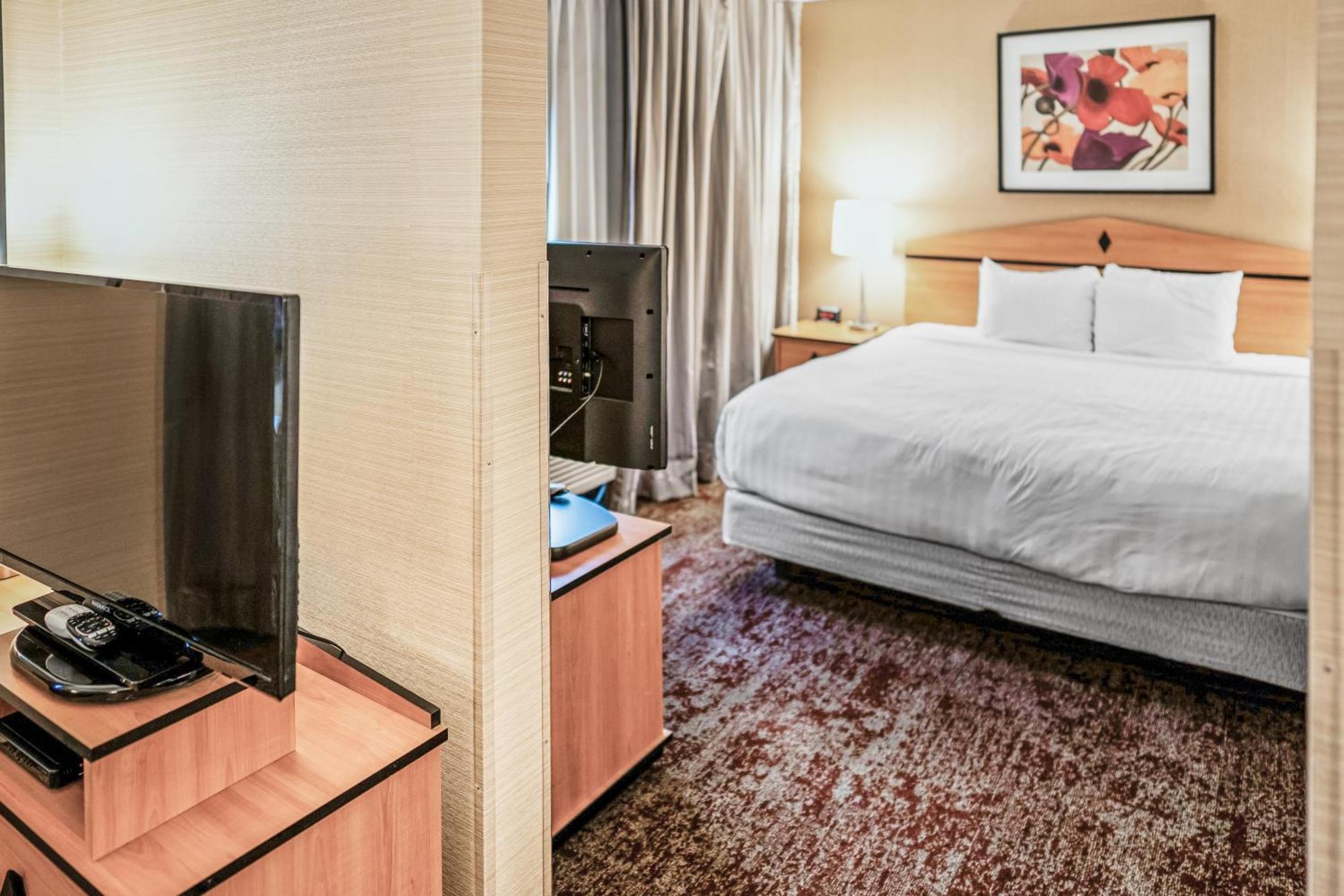 Crystal Inn Hotel & Suites - Midvalley Murray Extérieur photo